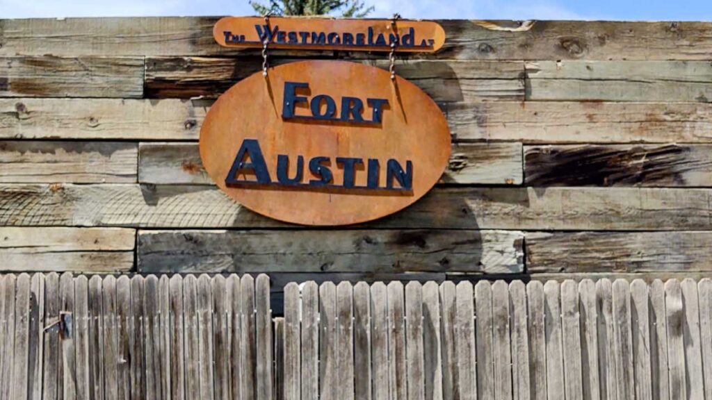 fort-austin-sign